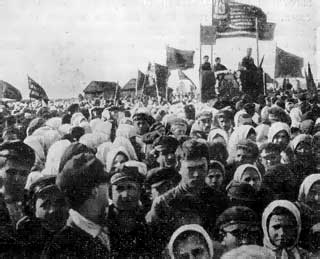 Демонстрация в день 10-й годовщины Великого Октября. Ивановка, 1927 г.