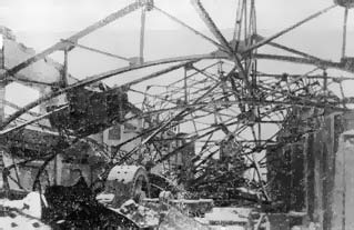 Руины электростанции, взорванной немецко-фашистскими оккупантами при отступлении. Херсон, 1944 г.