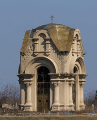 Мемориальная часовня в честь защитников Севастополя. (источник panoramio.com)