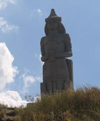 Монумент на кургане недалеко от Шиловой Балки (источник panoramio.com)