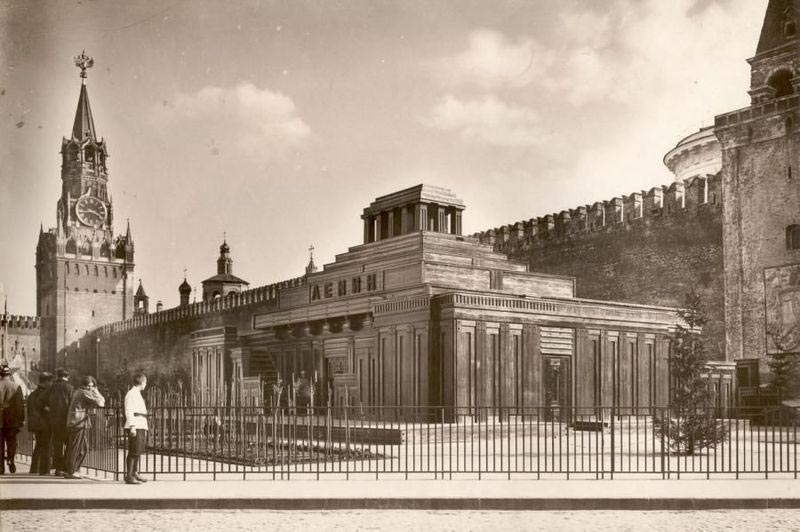 Мавзолей Ленина, 1924-25 год